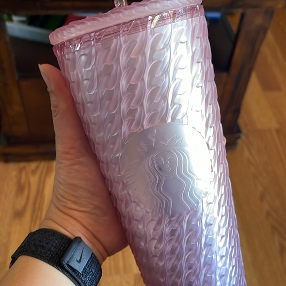 Starbucks  Chainlink Light Pink Soft Touch Tumblers 24oz - Picture 3 of 8